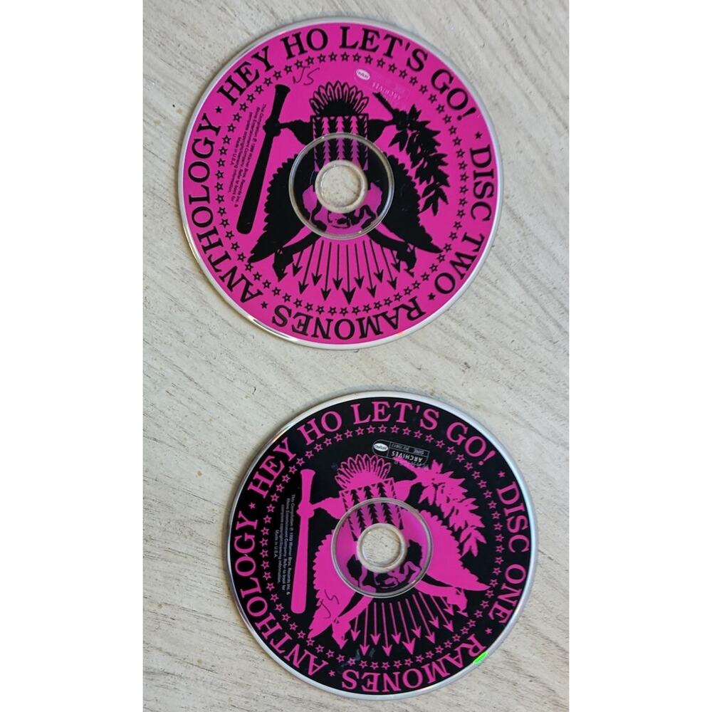 90s Ramones Hey Ho Let's Go! Anthology 2-CD Set 1999 Retro Punk Rock Vintage